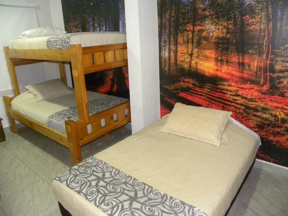 Hostal San Fernando La 80 Medellín 0*,