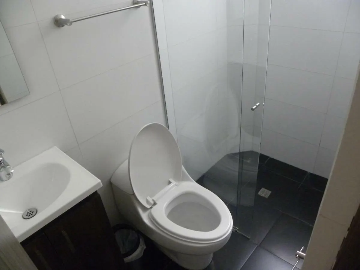 Мини-отель Hostal San Fernando La 80 Медельин