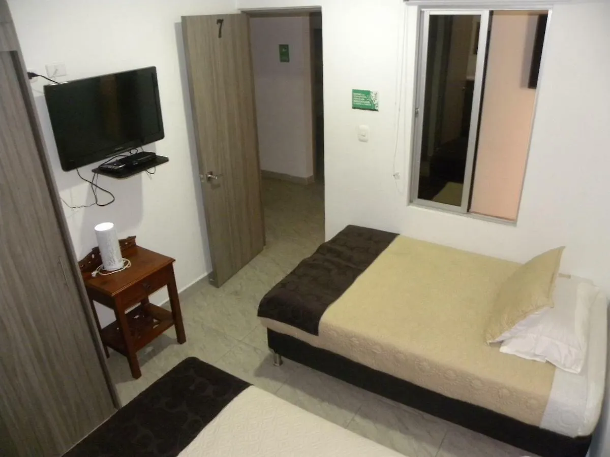 Hostal San Fernando La 80 Медельин 0*,