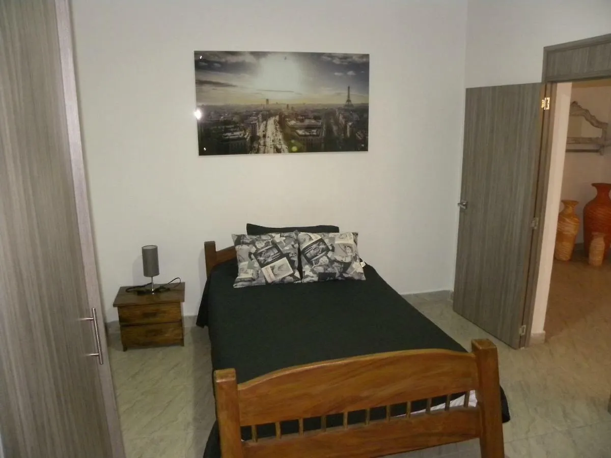 Hostal San Fernando La 80 Medellín Herberg