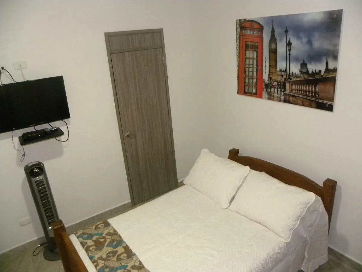 Hostal San Fernando La 80 Medellín 0*,