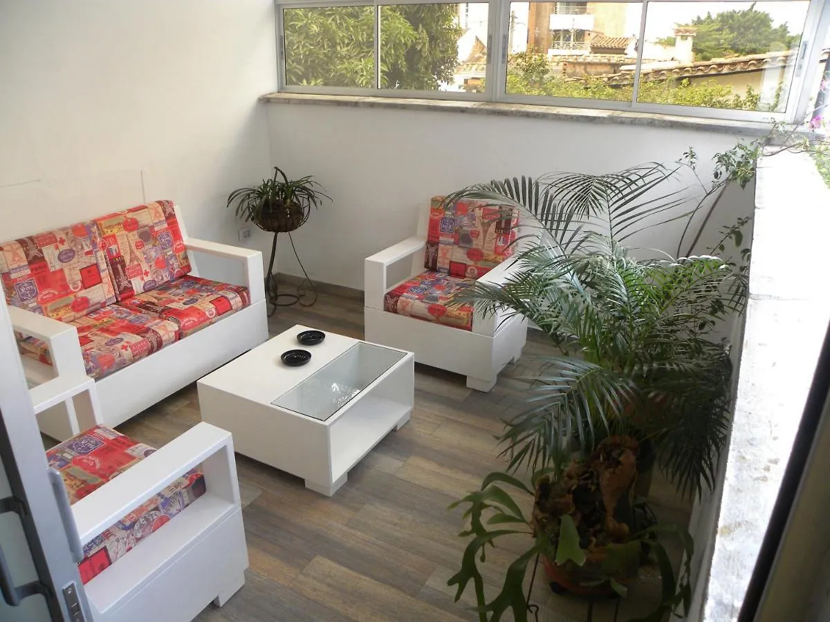 Hostal San Fernando La 80 Медельин